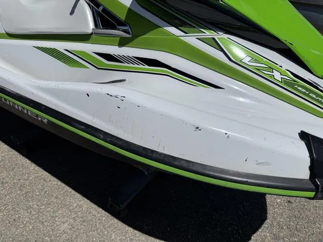 Slide: The Image of Yamaha VX 2018 - 16