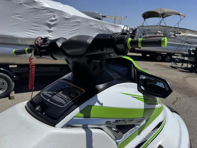 Slide: The Image of Yamaha VX 2018 - 21