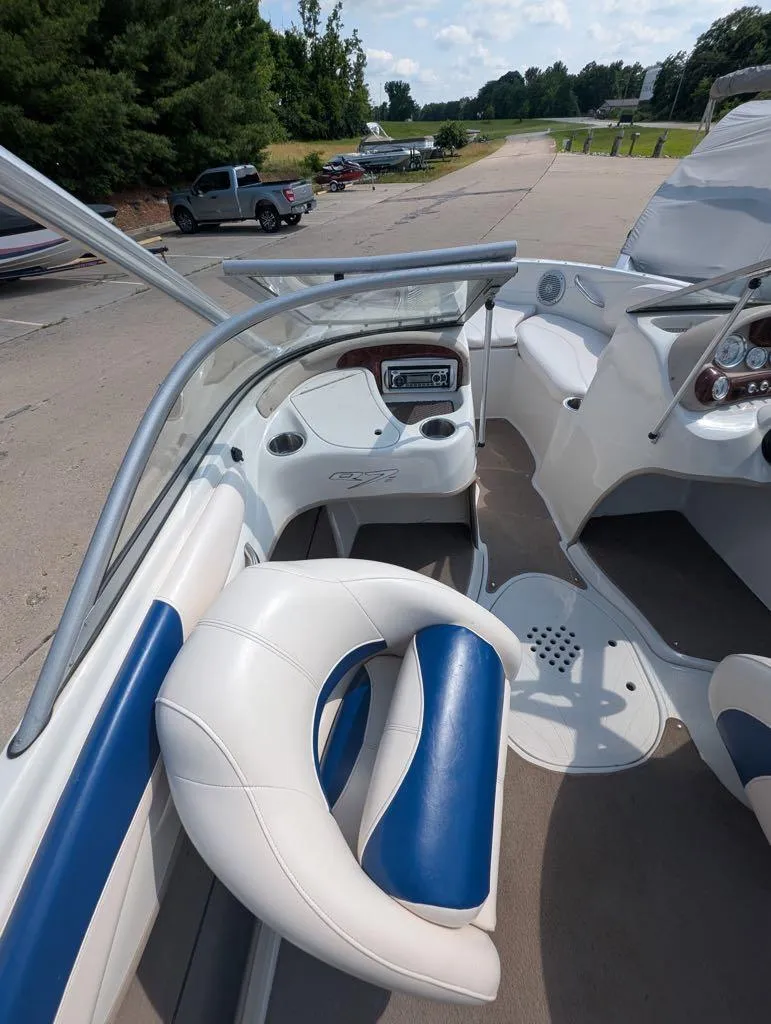 Slide: The Image of Tahoe Q7 2013 - 13