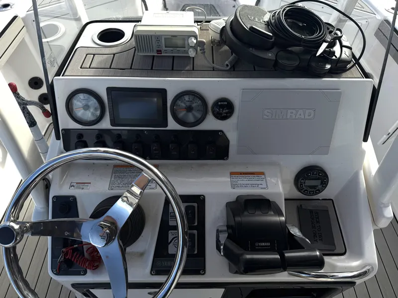 Slide: The Image of Yamaha 210 FSH Sport 2022 - 18