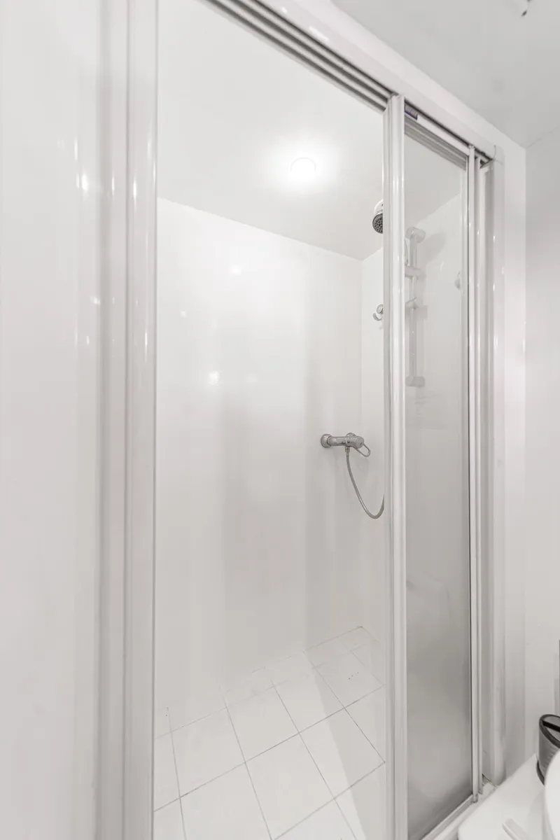 Slide: The Image of Horizon 70 Motor Yacht 1999 - 58