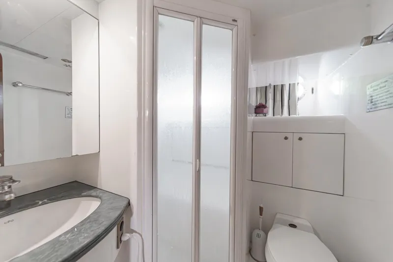 Slide: The Image of Horizon 70 Motor Yacht 1999 - 62