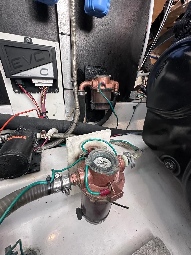 Slide: The Image of Engine compartment of a 2008 Four Winns V458 boat, showing wiring and components. - 38