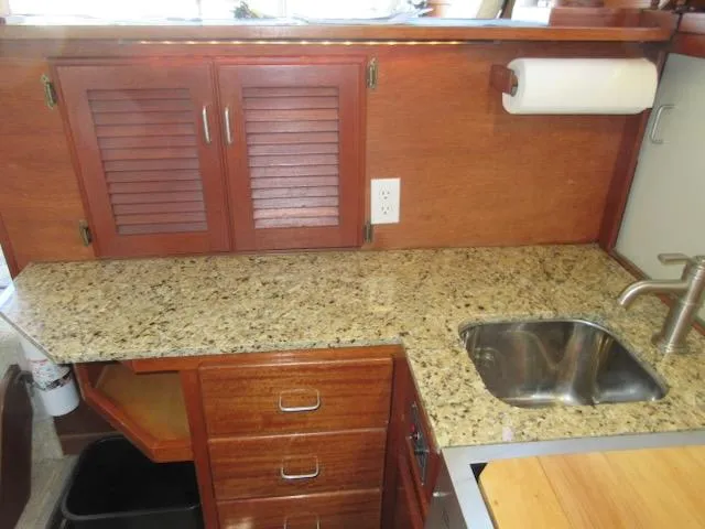 Slide: The Image of Tollycraft 37 1977 - 26