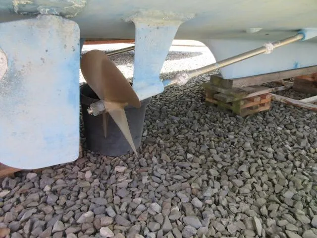 Slide: The Image of Tollycraft 37 1977 - 6