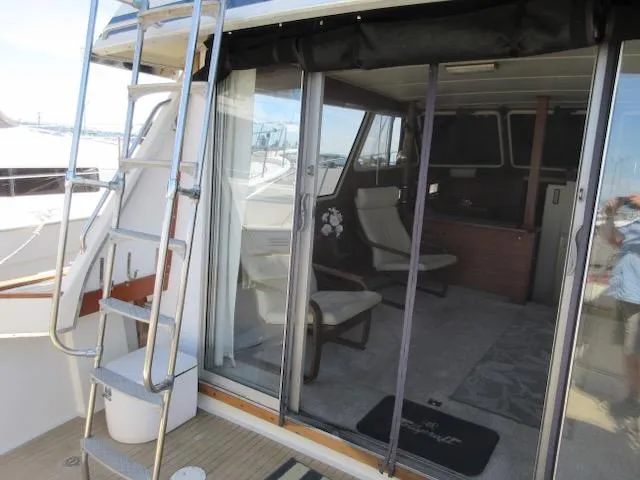 Slide: The Image of Tollycraft 37 Sports Fisher/Sedan 1977 - 10