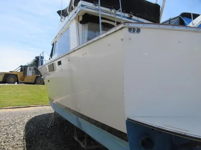 Slide: The Image of Tollycraft 37 Sports Fisher/Sedan 1977 - 2