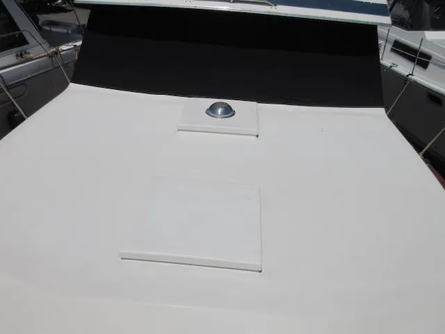 Slide: The Image of Tollycraft 37 Sports Fisher/Sedan 1977 - 38