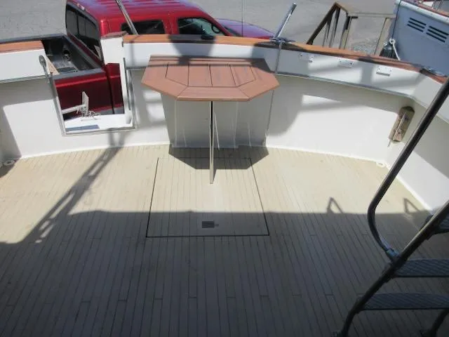 Slide: The Image of Tollycraft 37 Sports Fisher/Sedan 1977 - 7