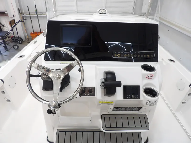 Slide: The Image of Tidewater 2110 Bay Max 2025 - 20