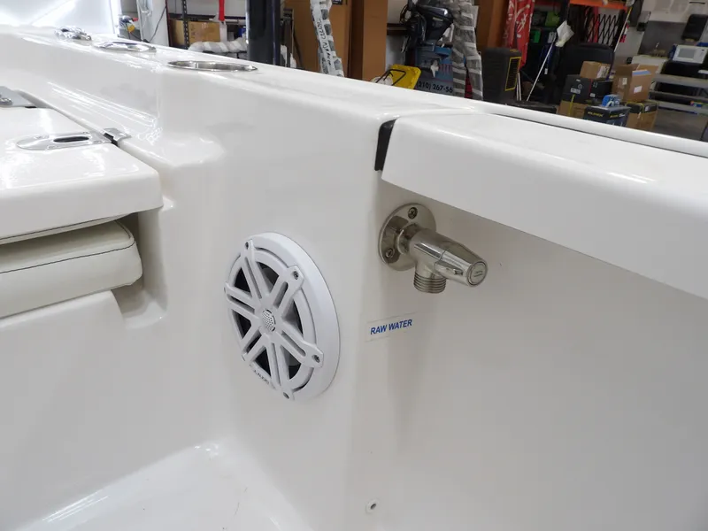 Slide: The Image of Tidewater 2110 Bay Max 2025 - 24