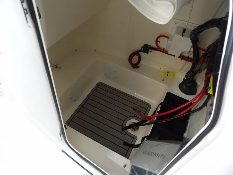 Slide: The Image of Tidewater 2110 Bay Max 2025 - 30