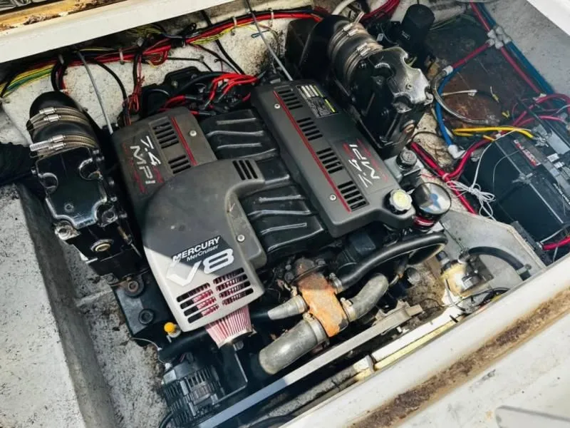 Slide: The Image of Bayliner 2855 2001 - 16