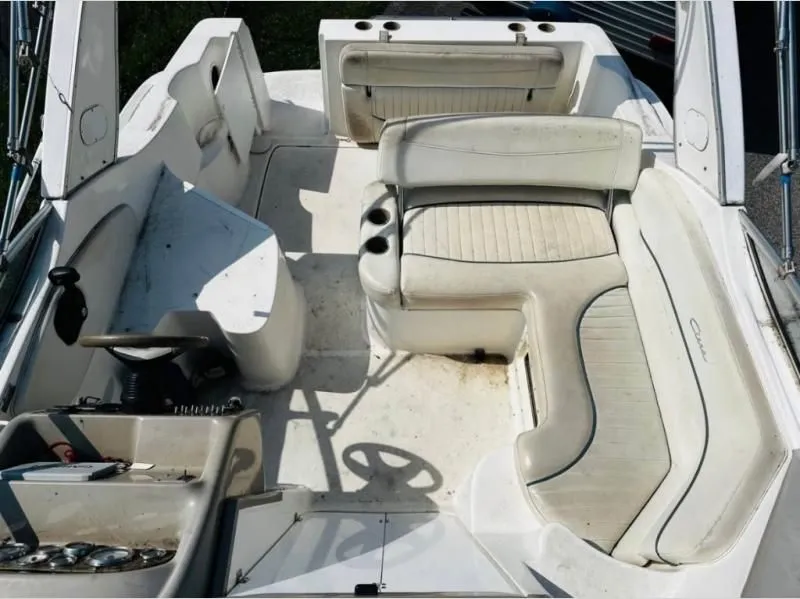 Slide: The Image of Bayliner 2855 2001 - 9