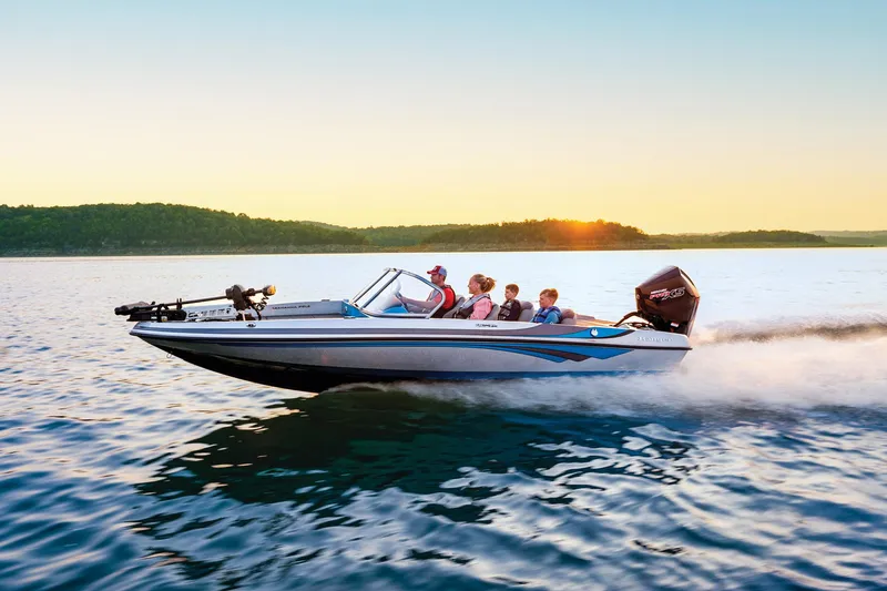 Slide: The Image of Ranger 212LS 2025 - 103