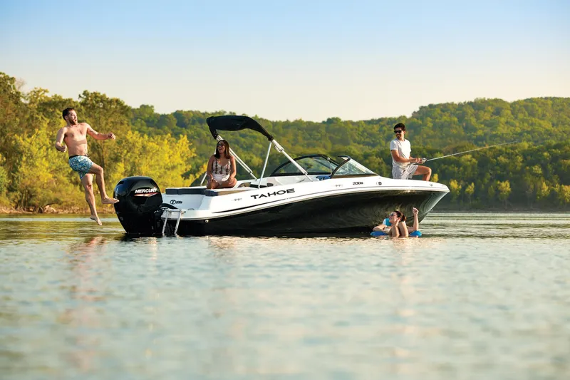 Slide: The Image of Tahoe 200 S 2025 - 82