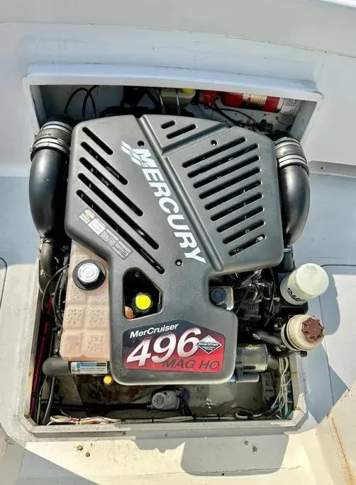 Slide: The Image of Mercury MerCruiser 496 MAG HO engine in 2008 Buddy Cannady 28 Custom Express boat. - 31