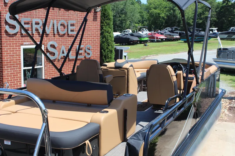 Slide: The Image of 2025 Tahoe Pontoon LTZ Versatile Rear Lounger at sales service center. - 4