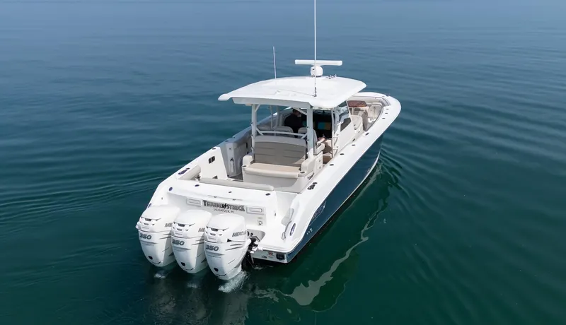 Slide: The Image of Boston Whaler 380 Outrage 2019 - 11