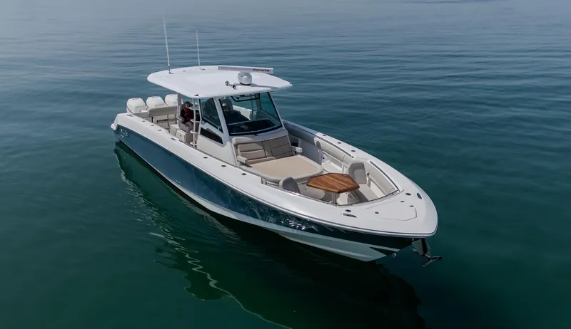 Slide: The Image of Boston Whaler 380 Outrage 2019 - 15
