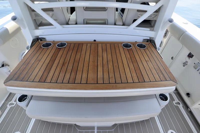 Slide: The Image of Boston Whaler 380 Outrage 2019 - 27