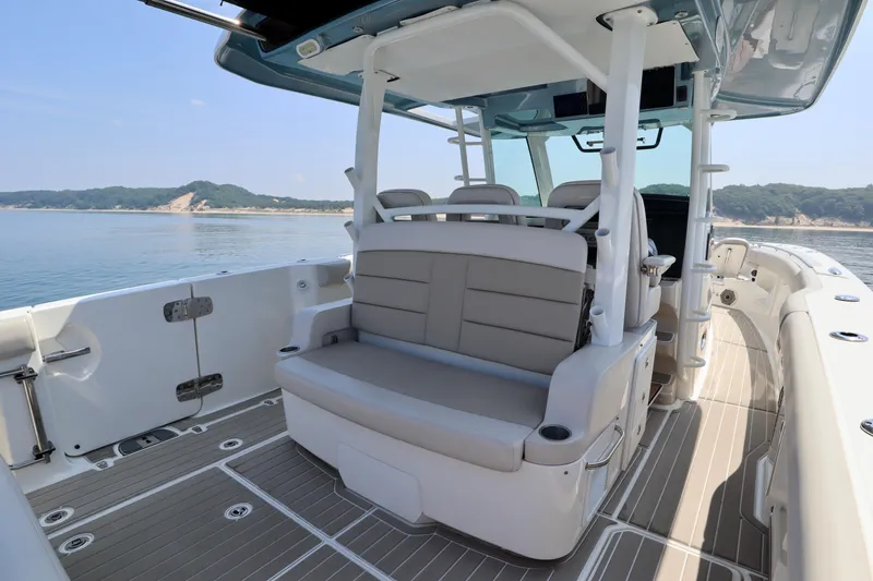 Slide: The Image of Boston Whaler 380 Outrage 2019 - 8