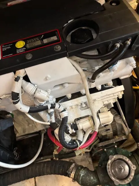 Slide: The Image of Carver 43 Motor Yacht 2006 - 69