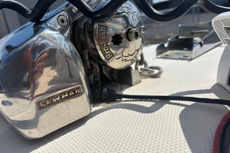 Slide: The Image of Close-up of Lewmar Pro-Fish windlass on 2003 KenCraft 235 Challenger boat. - 23