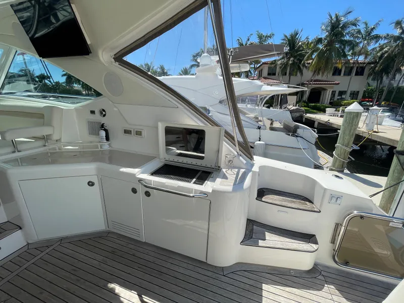 Slide: The Image of Luxurious 2010 Sea Ray 540 Sundancer yacht interior with modern amenities and sleek design. - 18