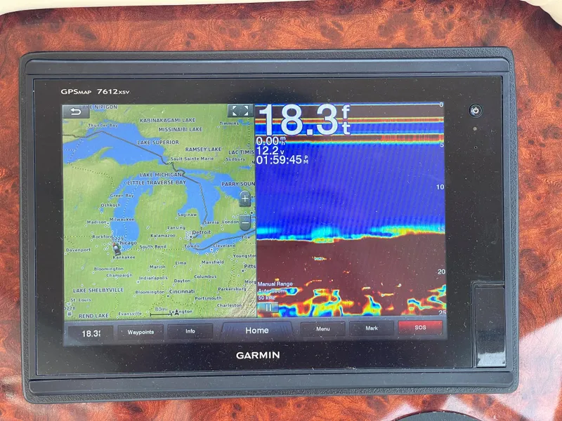 Slide: The Image of Sea Ray 630 Super Sun Sport 1997 - 50