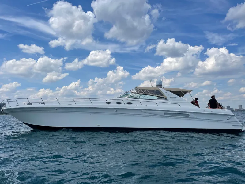 Slide: The Image of Sea Ray 630 Super Sun Sport 1997 - 55