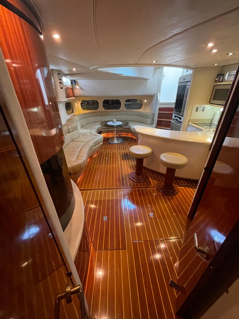 Slide: The Image of Sea Ray 630 Super Sun Sport 1997 - 59