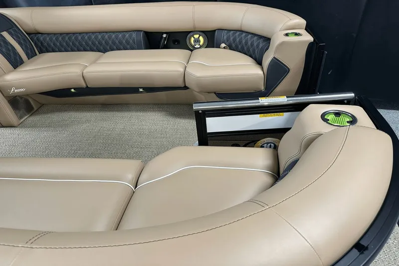 Slide: The Image of Barletta LUSSO 25 UCA 2026 - 75
