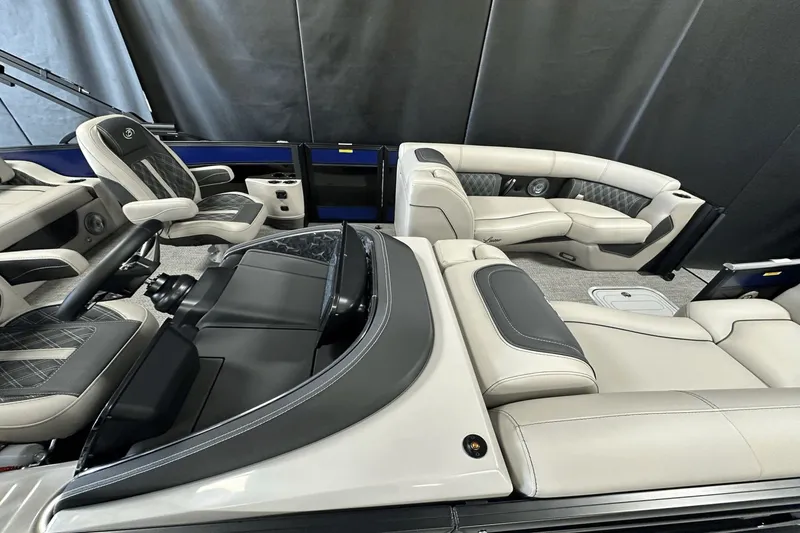 Slide: The Image of Barletta Lusso 23 UC 2026 - 10