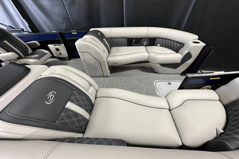 Slide: The Image of Barletta Lusso 23 UC 2026 - 11