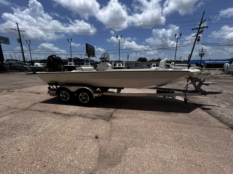 Slide: The Image of Ranger RB200 2023 - 7