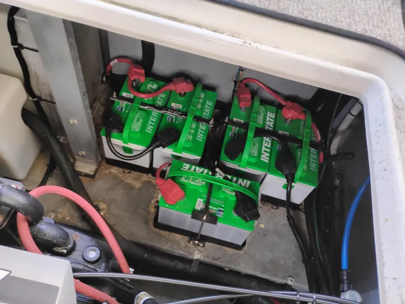 Slide: The Image of Sea Ray Sundancer 400 1999 - 62