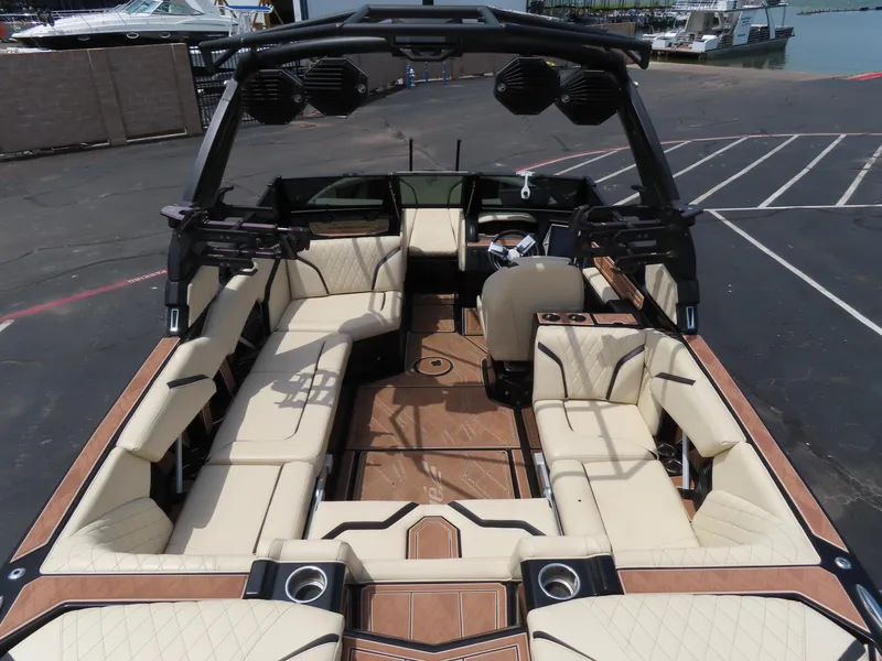 Slide: The Image of 2023 Tigé 24RZX boat interior with luxurious seating and modern design. - 7