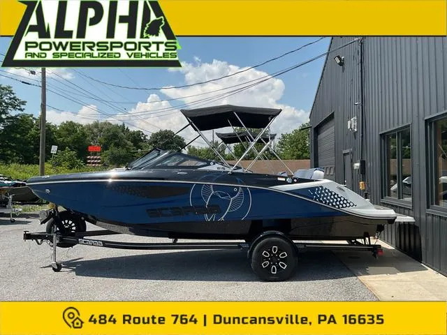 The Image of Scarab 215 LX 2024 - 1