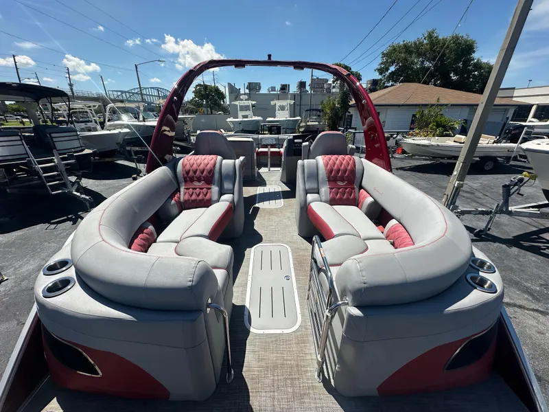 Slide: The Image of 2020 Bennington R 24 RTFBA pontoon boat with luxurious seating and modern design. - 33