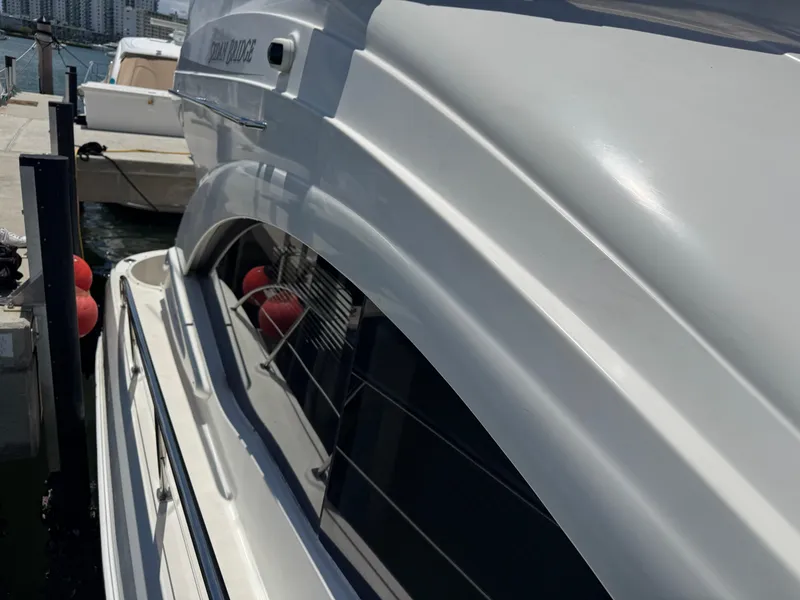 Slide: The Image of Sea Ray 340 Sedan Bridge 2007 - 100