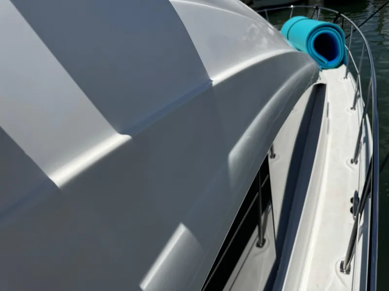 Slide: The Image of Sea Ray 340 Sedan Bridge 2007 - 108