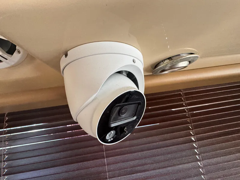 Slide: The Image of Security camera installed on a 2007 Sea Ray 360 Sedan yacht interior ceiling. - 45