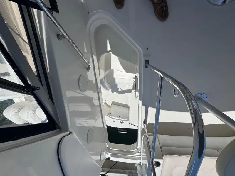 Slide: The Image of Sea Ray 340 Sedan Bridge 2007 - 56