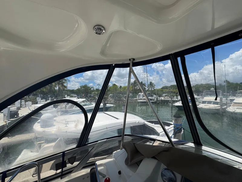 Slide: The Image of Sea Ray 340 Sedan Bridge 2007 - 79