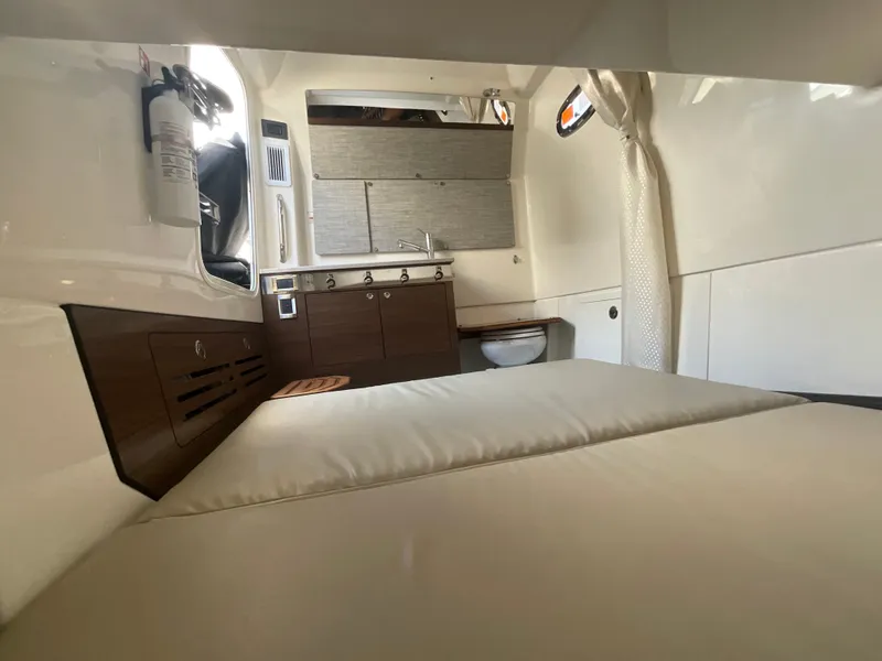 Slide: The Image of Boston Whaler 360 Outrage 2026 - 15