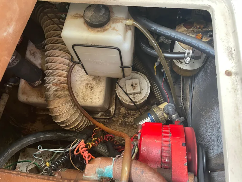 Slide: The Image of Catalina 30 1988 - 17