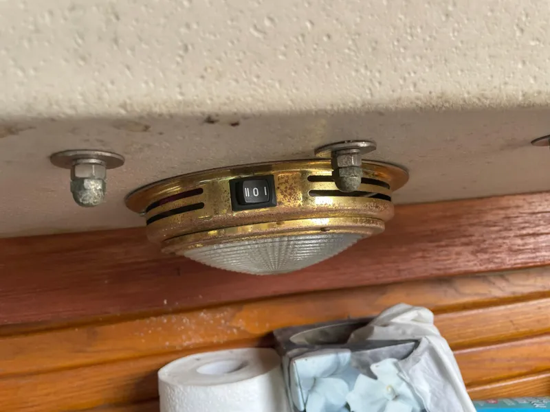 Slide: The Image of Catalina 30 1988 - 37