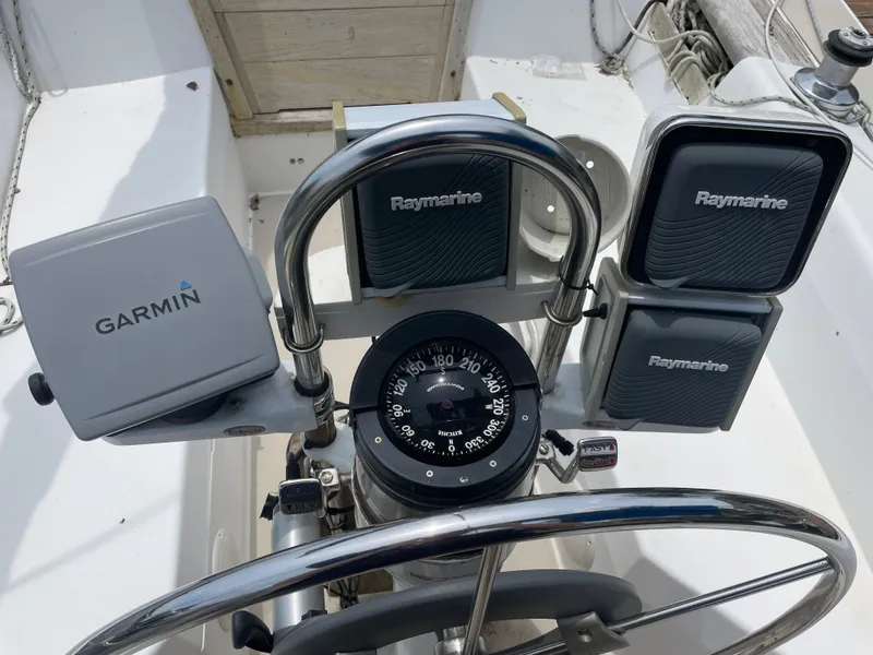 Slide: The Image of Catalina 30 1988 - 6