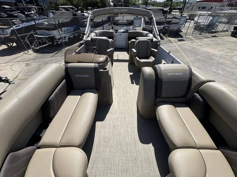 Slide: The Image of Sylvan Mirage Cruise 822 LZ 2025 - 11